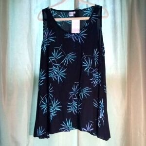 Black and Green Leaf Print Women's Top